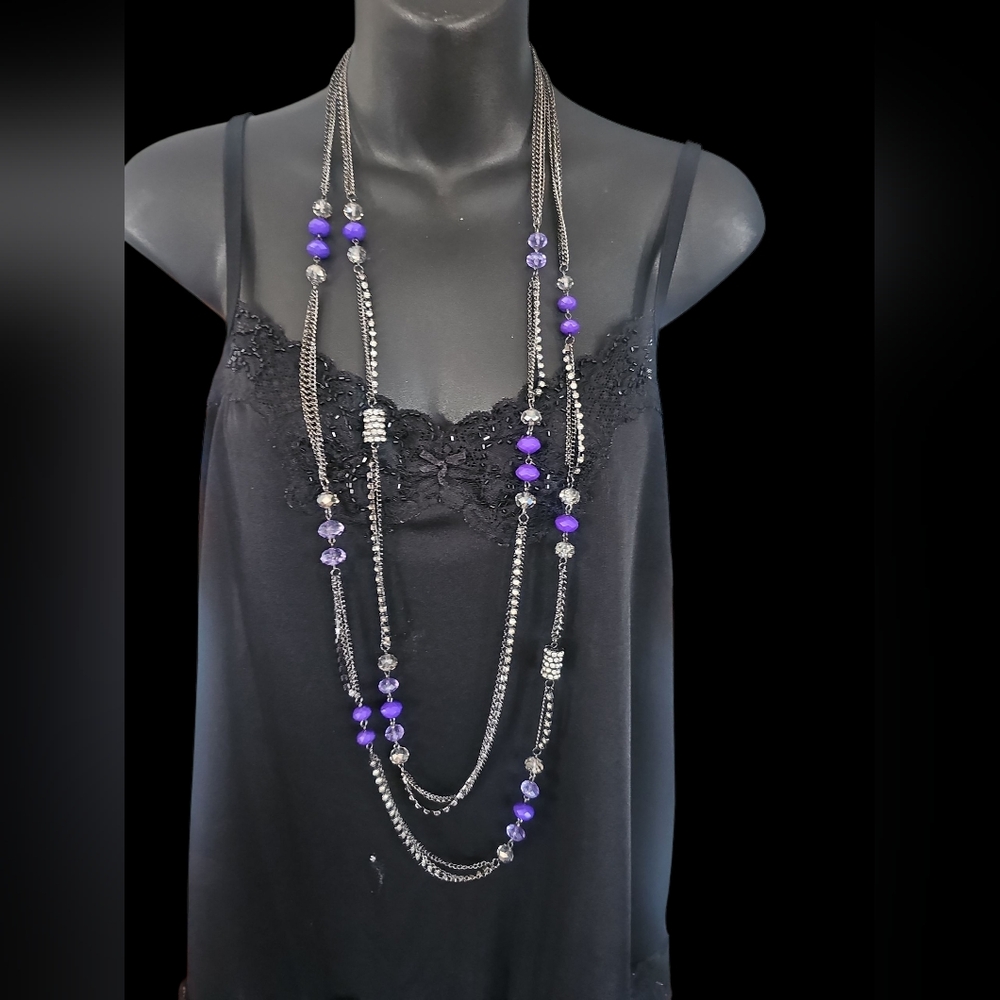 Elegant Purple and Silver Beaded Necklace